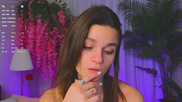 EvaHair online show from February 3, 2026, 2:53 am