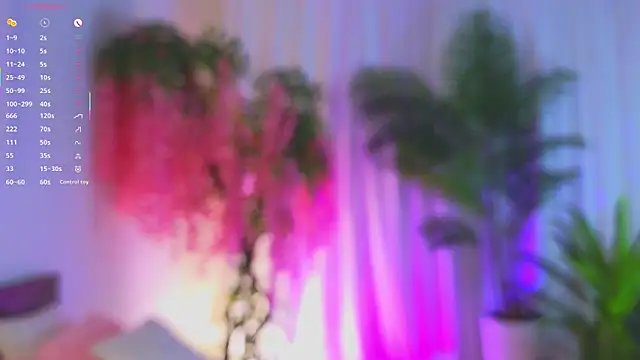 EvaHair online show from April 16, 2026, 9:39 pm