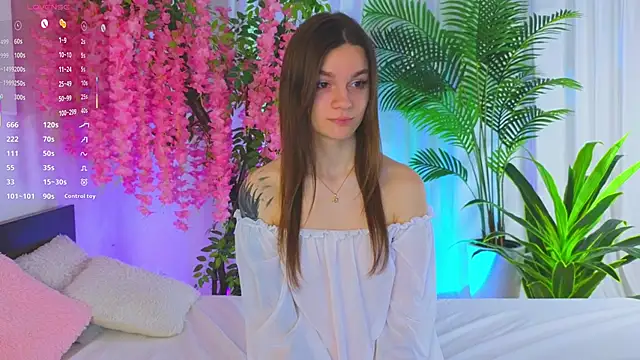 EvaHair online show from April 22, 2026, 8:10 pm