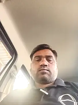 pintuS40 online show from February 15, 2025, 3:52 am