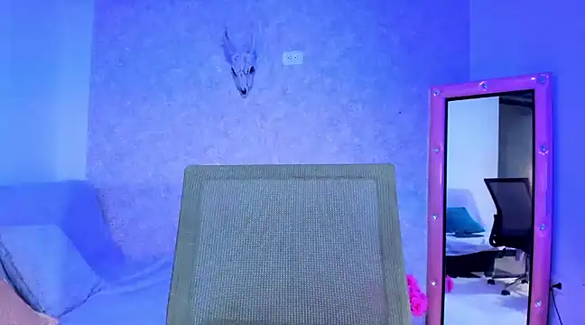 Kerverr  online show from December 28, 2024, 3:58 am