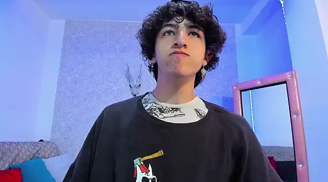 Kerverr  online show from February 7, 2025, 1:01 pm