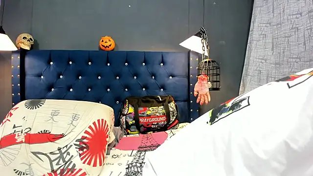 Salomon koude online show from October 21, 2025, 7:25 pm