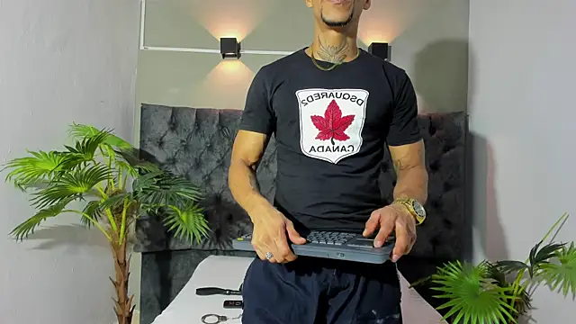 Salomon koude online show from May 15, 2026, 2:18 am