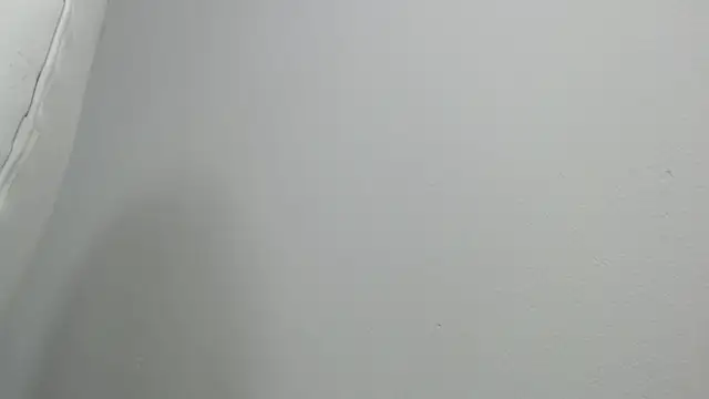 sussy leon online show from February 10, 2025, 12:18 pm