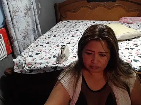 CANDYSWEET51 online show from March 21, 2025, 10:17 pm