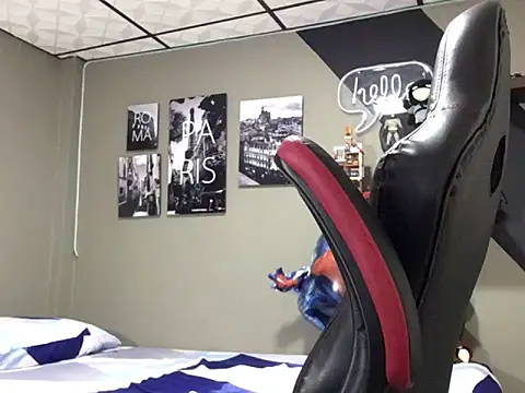 marcel crawford96 online show from February 28, 2025, 2:53 pm