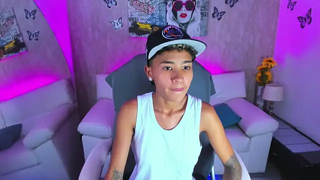 nova sex01 online show from December 5, 2025, 4:43 am