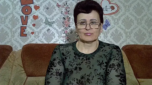 PaulaGolden online show from March 21, 2026, 10:09 am