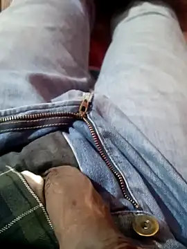 hottboyakash6969 online show from January 12, 2025, 2:19 pm