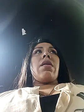 Karenn12 online show from November 8, 2025, 2:12 am