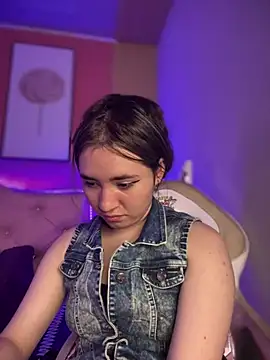 Sophie LS online show from January 29, 2025, 7:36 am