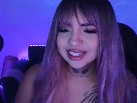 Snapshot of Alissfressa chatting on April 1, 2026, 1:50 am Alissfressa online show from April 1, 2026, 1:50 am