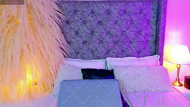 astridjonness online show from October 11, 2025, 2:11 am