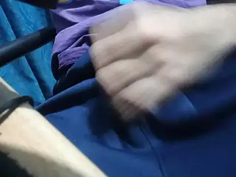 SALLY OMAR  online show from November 26, 2025, 3:57 pm