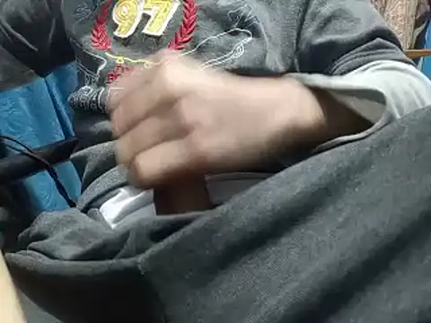 SALLY OMAR  online show from March 22, 2026, 9:51 pm