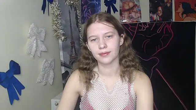 StellaCRL online show from December 17, 2025, 7:47 am