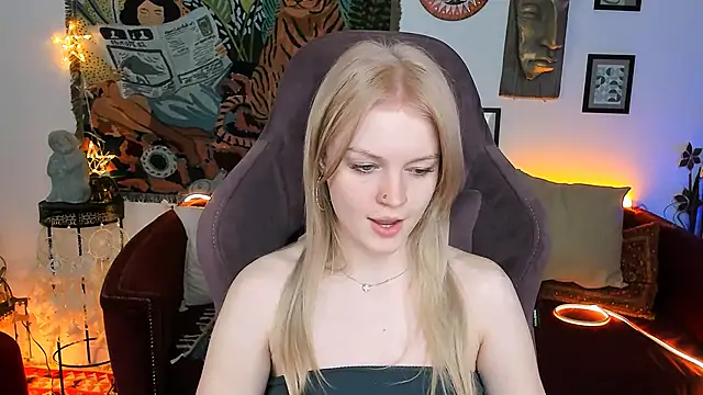 GraceGlamour online show from February 8, 2025, 8:09 am