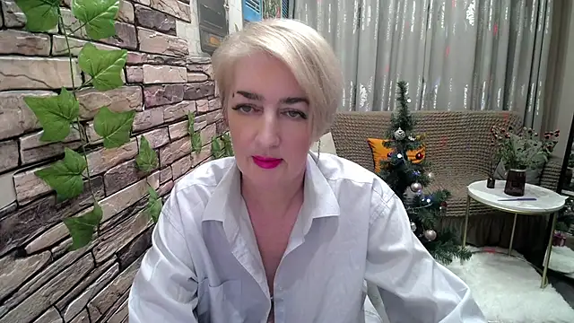 Hot Girl87 online show from December 21, 2024, 3:53 pm