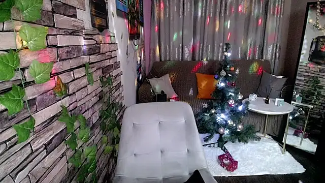 Hot Girl87 online show from December 25, 2024, 5:37 pm