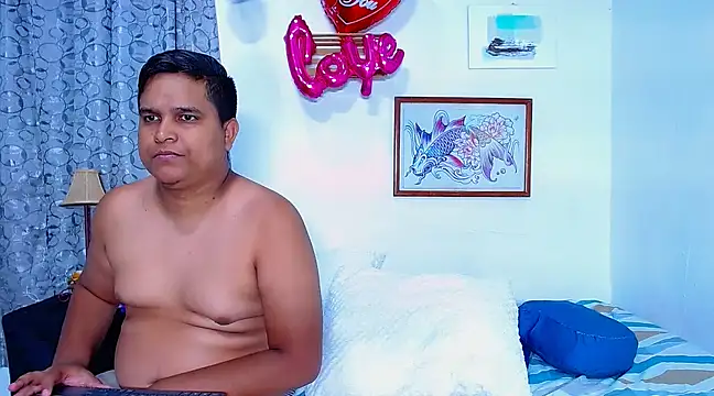 lucasandSofi online show from March 22, 2025, 3:41 am