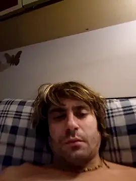 Makikoo online show from December 20, 2025, 6:04 pm