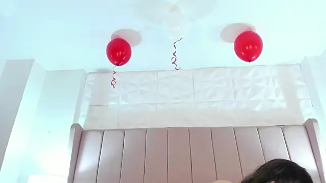 Snapshot of MollyBigBoobs12 chatting on February 14, 2025, 11:09 pm MollyBigBoobs12 online show from February 14, 2025, 11:09 pm