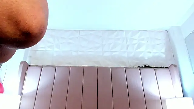 Snapshot of MollyBigBoobs12 chatting on March 6, 2025, 10:58 pm MollyBigBoobs12 online show from March 6, 2025, 10:58 pm