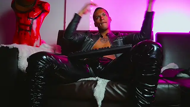 Leonnardo Jaramillo online show from January 6, 2025, 8:35 am