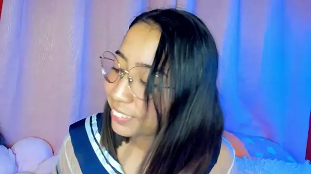 Snapshot of anni_ross chatting on February 23, 2025, 11:36 pm anni ross online show from February 23, 2025, 11:36 pm