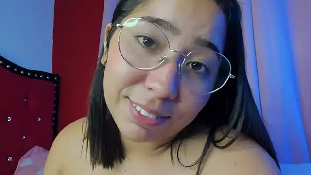 Snapshot of anni_ross chatting on March 9, 2025, 2:29 am anni ross online show from March 9, 2025, 2:29 am