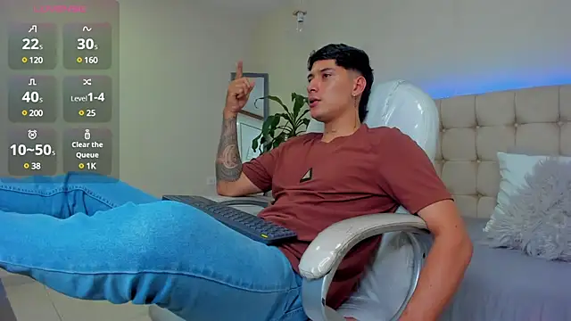 Damian23   online show from February 25, 2025, 5:47 pm