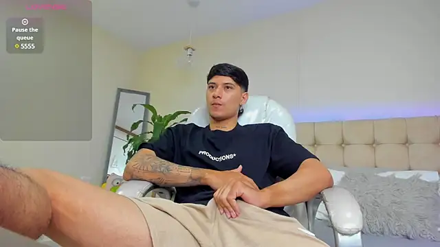 Damian23   online show from February 28, 2025, 12:31 pm