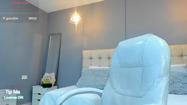 Damian23   online show from September 18, 2025, 11:12 am