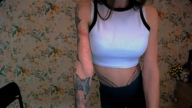 Asia N  online show from January 18, 2025, 11:00 am