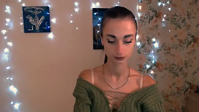 Asia N  online show from October 8, 2025, 6:11 am