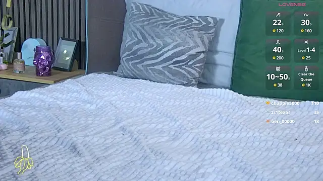 Eva Conors  online show from March 8, 2025, 7:05 am