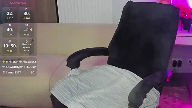 Eva Conors  online show from April 21, 2026, 2:51 am