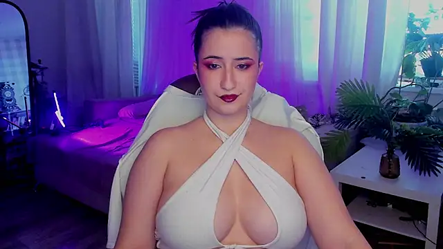 annallurings online show from September 22, 2025, 2:13 am