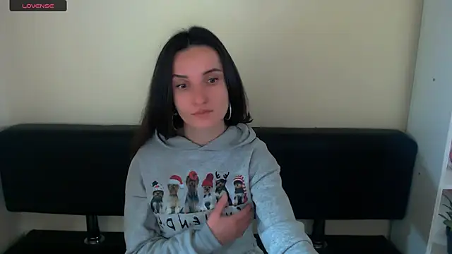 LaimaV  online show from December 20, 2024, 3:00 pm