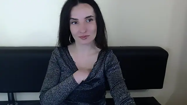 LaimaV  online show from June 14, 2026, 3:14 pm