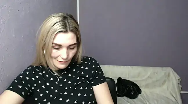  sexy lady online show from January 15, 2025, 5:05 pm