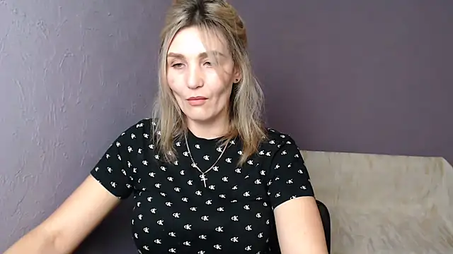  sexy lady online show from February 12, 2025, 7:24 pm