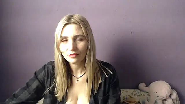  sexy lady online show from December 16, 2025, 4:45 pm