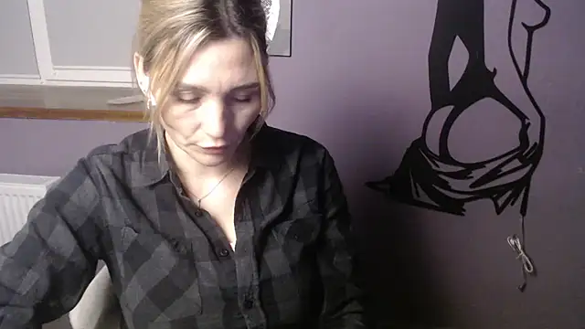  sexy lady online show from February 18, 2026, 1:18 pm