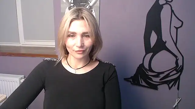  sexy lady online show from March 6, 2026, 1:29 pm