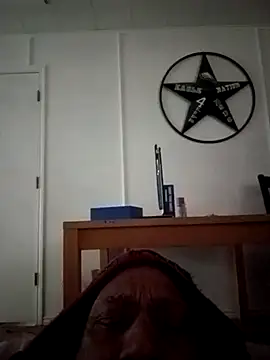 yasohw online show from December 1, 2025, 5:07 pm