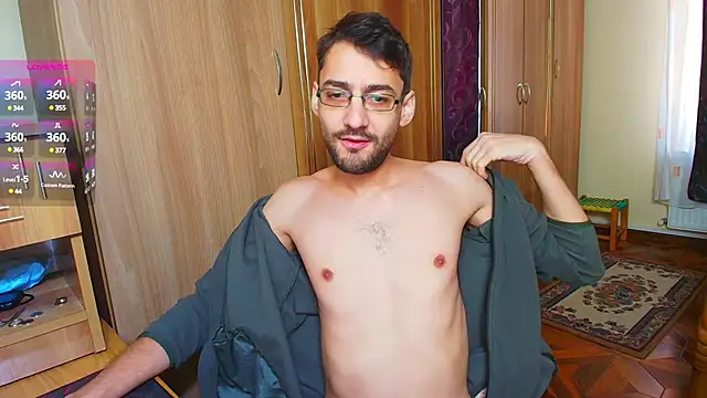 Snapshot of HungEddy chatting on December 22, 2024, 7:00 am HungEddy online show from December 22, 2024, 7:00 am