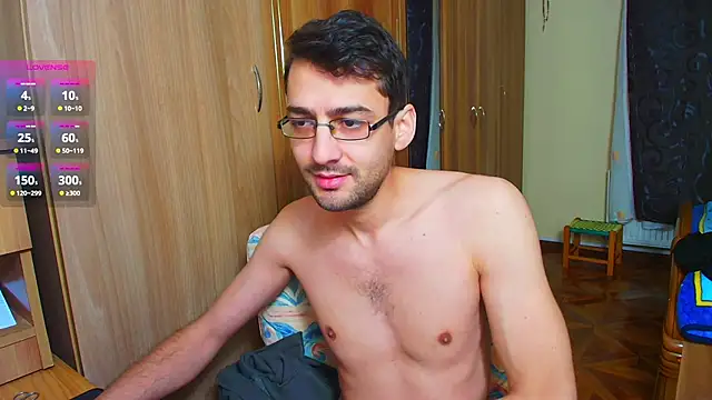 Snapshot of HungEddy chatting on January 8, 2025, 6:09 pm HungEddy online show from January 8, 2025, 6:09 pm