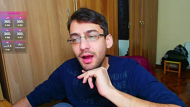 Snapshot of HungEddy chatting on January 16, 2025, 7:10 pm HungEddy online show from January 16, 2025, 7:10 pm